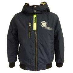 Outburst Jungen Winterjacke Funktionsjacke mit Kapuze wasserabweisend 10.000 mm Wassersäule atmungsaktiv winddicht "Logo 68 Est", dunkelblau - 6829112 